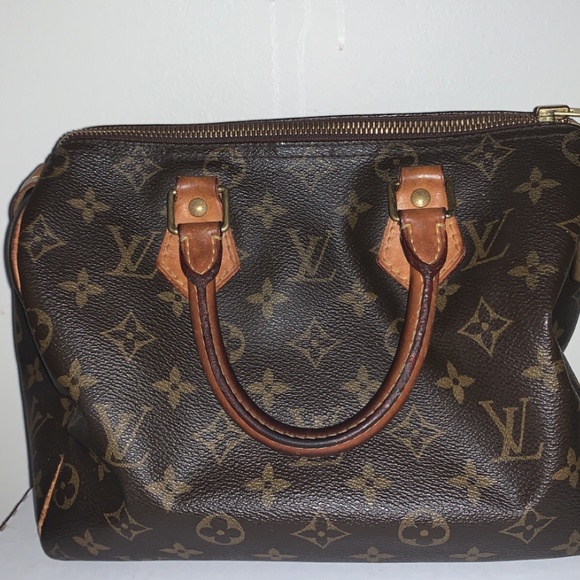 Authentic LV - Picture 4 of 5